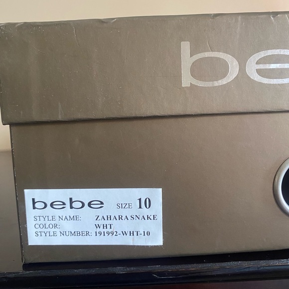 Bebe Zahara Snake-white size 10 peep toe, sling back heel. 4.5”heel 1”platform. - Picture 9 of 12